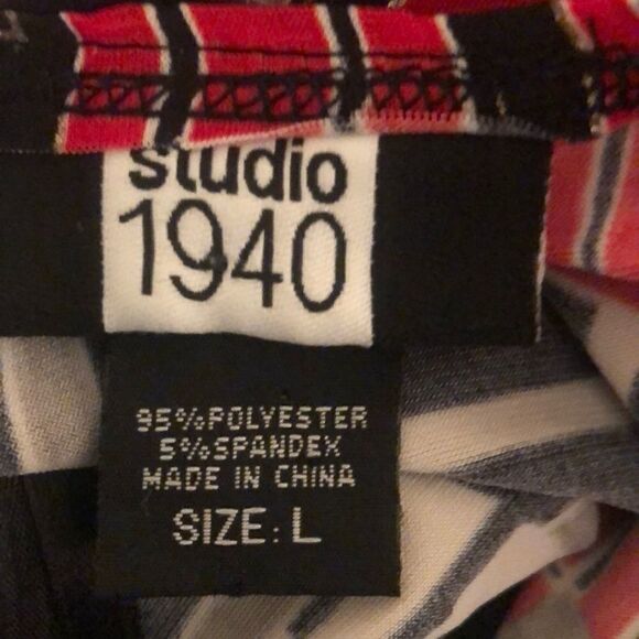 Studio 1940 Top  - Picture 5 of 5